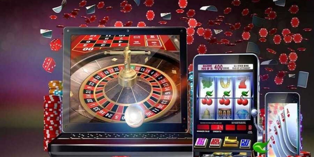 Rolling the Dice in Cyberspace: The Ultimate Guide to Online Casinos